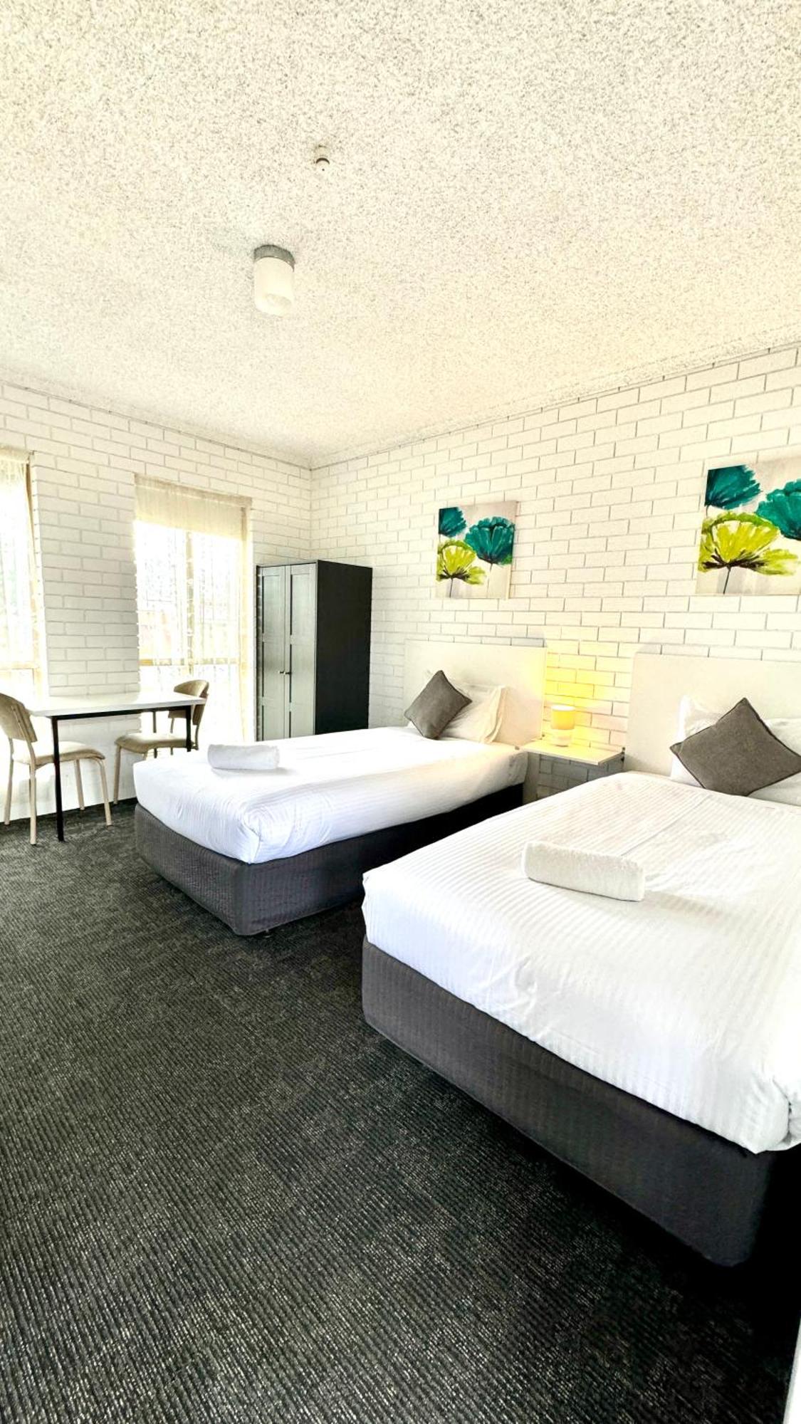 Junction Motel Wagga Уогга-Уогга Экстерьер фото