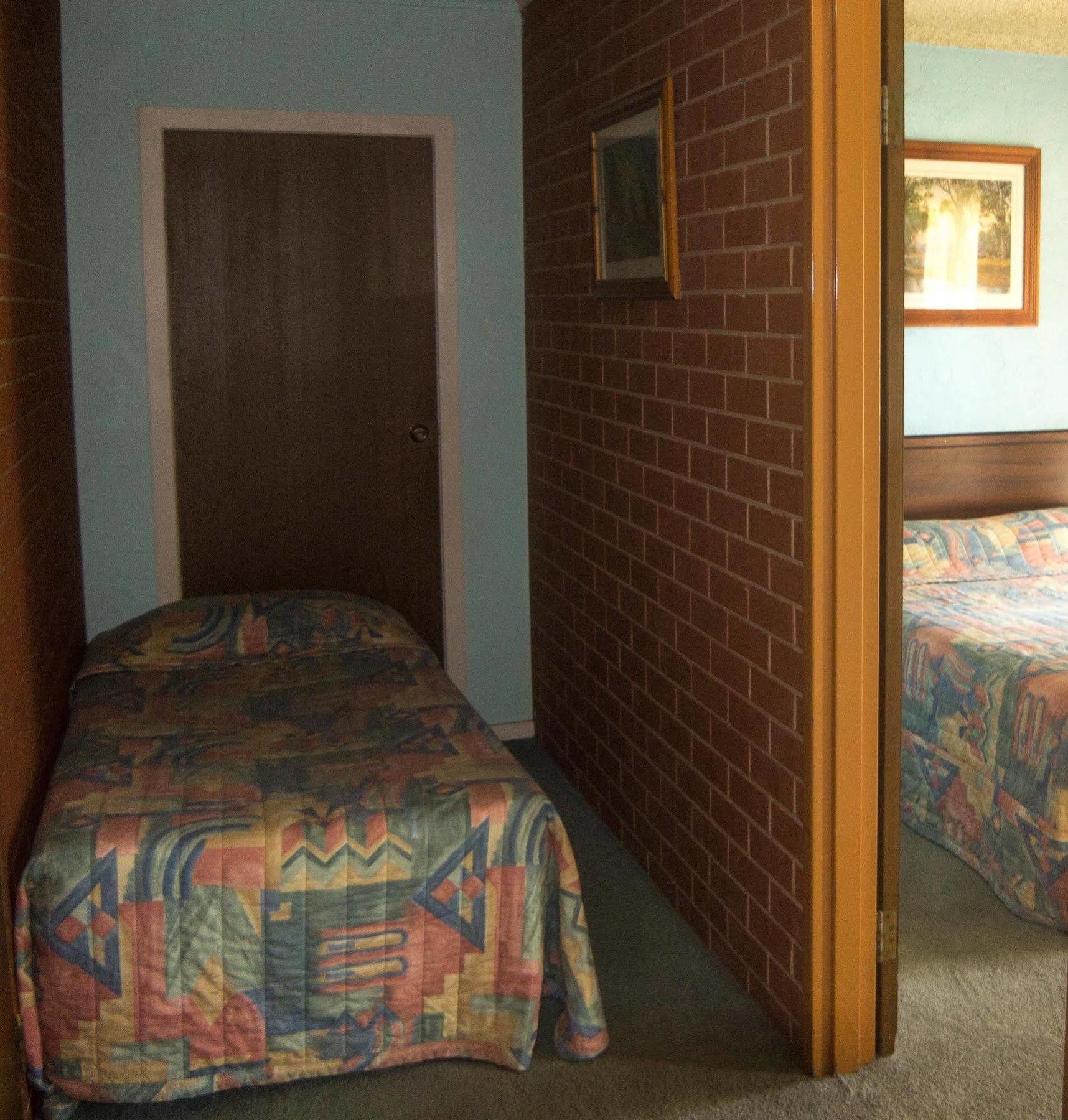 Junction Motel Wagga Уогга-Уогга Экстерьер фото
