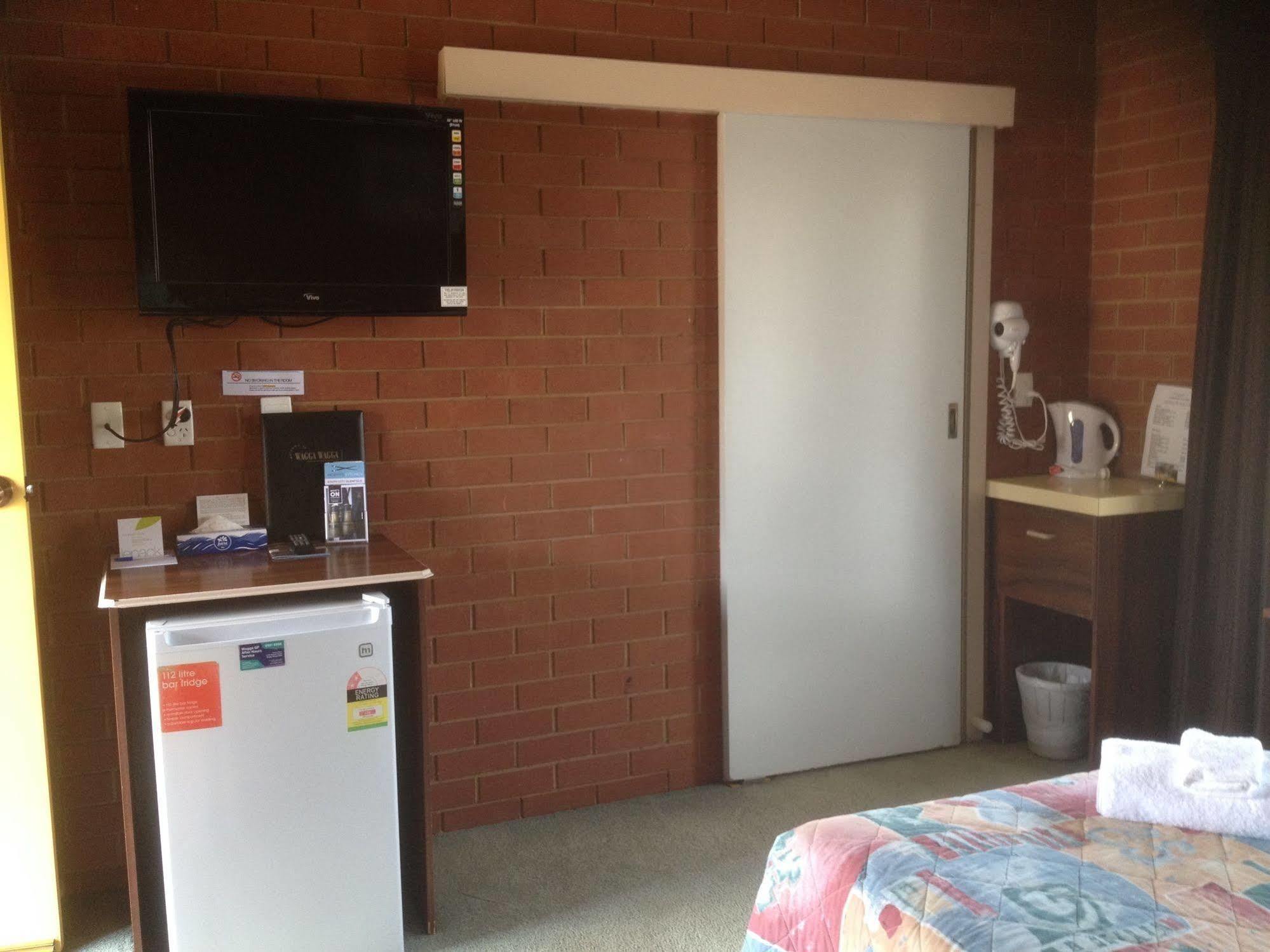 Junction Motel Wagga Уогга-Уогга Экстерьер фото